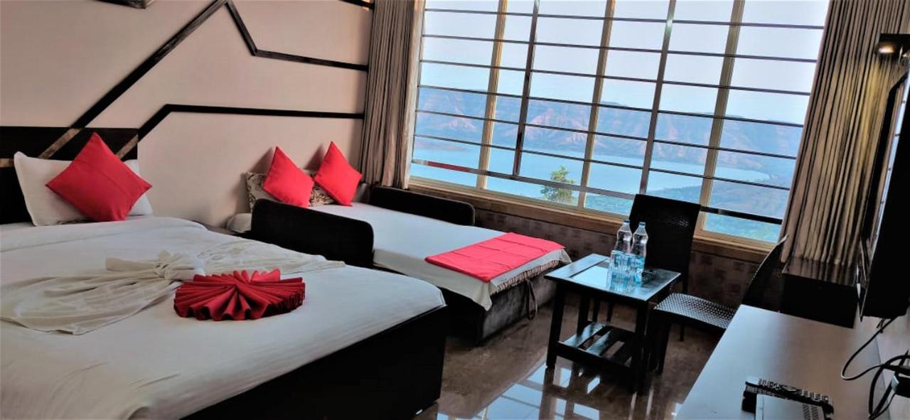 River Palace - A Valley View Hotel Panchgani Exterior foto